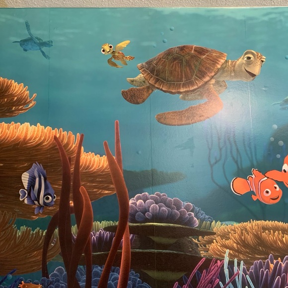 Large Disney Finding Nemo multi panel mural EUC - Picture 2 of 5